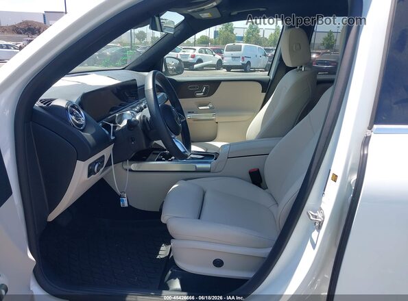 W1N4M4HB2SW436747 2025 MERCEDES-BENZ GLB-CLASS White Вид салону спереду