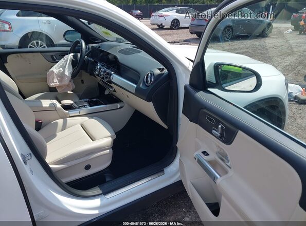 W1N4M4HB3LW042059 2020 MERCEDES-BENZ GLB-CLASS White Սալոնի դիմացի տեսք