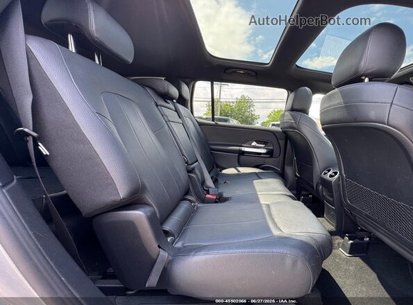 W1N4M4HB3MW092722 2021 MERCEDES-BENZ GLB-CLASS Silver Դիմացի տեսք