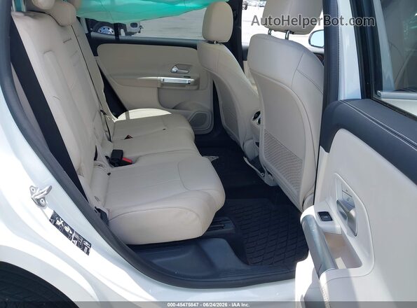 W1N4M4HB6PW285337 2023 MERCEDES-BENZ GLB-CLASS Белый Вид наклейки с VIN-кодом