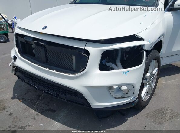 W1N4M4HB6PW285337 2023 MERCEDES-BENZ GLB-CLASS Белый Вид спереди