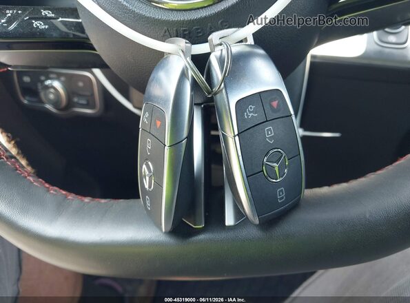 W1N4M4HB7SW397024 2025 MERCEDES-BENZ GLB-CLASS Black Widok deski rozdzielczej