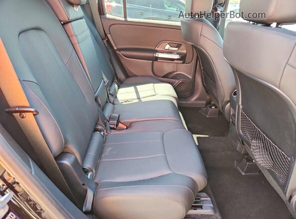 W1N4M4HB8SW403882 2025 MERCEDES-BENZ GLB-CLASS Black უკანა სავარძლების ხედი