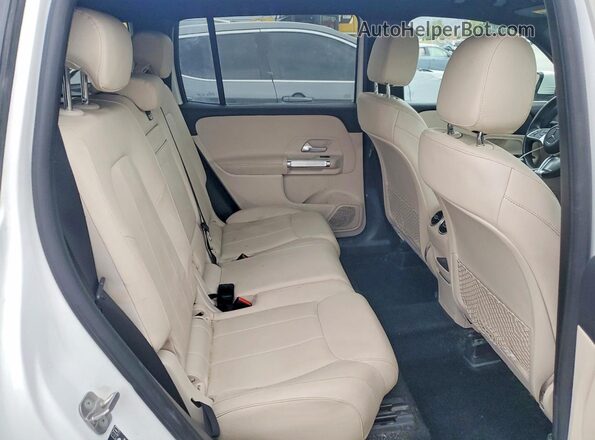 W1N4M4HBXRW352718 2024 MERCEDES-BENZ GLB-CLASS White Սալոնի հետևի տեսք