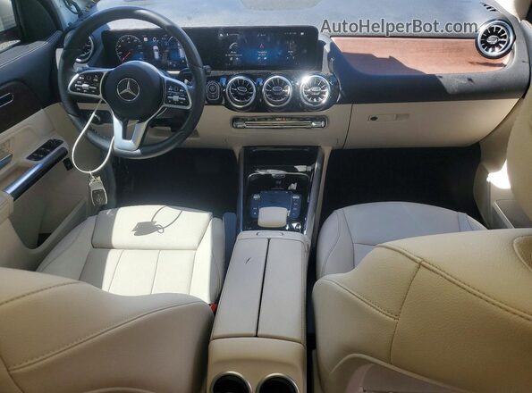 W1N4N4HB0NJ408976 2022 MERCEDES-BENZ GLA White Widok deski rozdzielczej