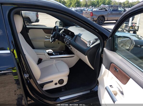 W1N4N4HB2NJ392909 2022 MERCEDES-BENZ GLA 250 Black Սալոնի դիմացի տեսք