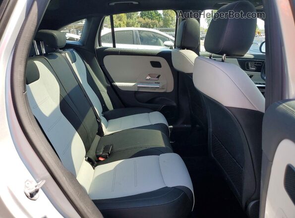 W1N4N5BBXMJ264656 2021 MERCEDES-BENZ GLA Silver Rear interior view