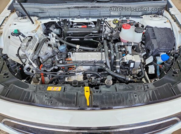 W1N9M0KB2PN052911 2023 MERCEDES-BENZ EQB White ძრავის განყოფილების ხედი