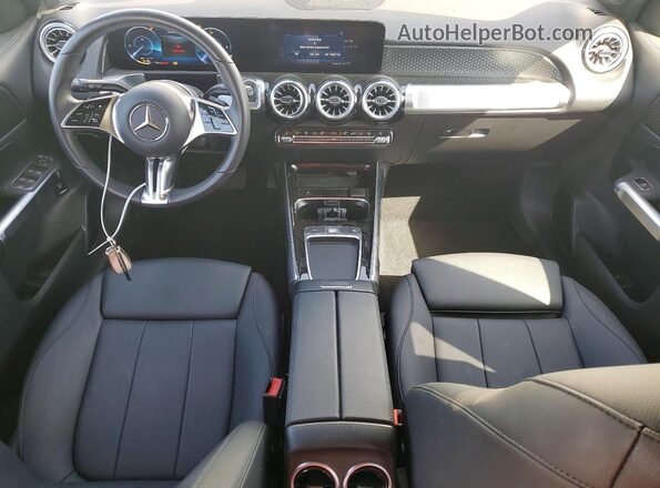 W1N9M0KB8RN077220 2024 MERCEDES-BENZ EQB White Առջևի վահանակի տեսք