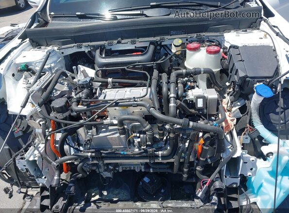 W1N9M0KB8SN129175 2025 MERCEDES-BENZ EQB 300 SUV Белый Вид сзади