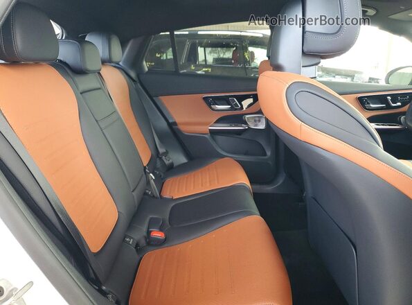 W1NKJ4HB2SF383550 2025 MERCEDES-BENZ GLC-CLASS White Вид задньої частини салону