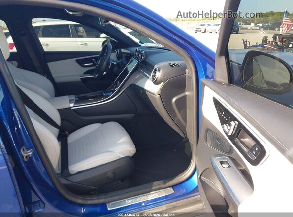 W1NKJ4HB3RF098639 2024 MERCEDES-BENZ GLC 300 Blue Vista interior delantera