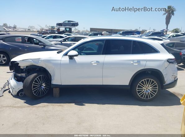 W1NKM4GB2RF154188 2024 MERCEDES-BENZ GLC 300 White Սալոնի 360 աստիճան տեսք