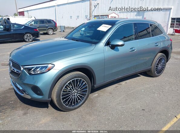 W1NKM4HB0TF560699 2026 MERCEDES-BENZ GLC 300 Light Blue Vista tres cuartos delantera izquierda