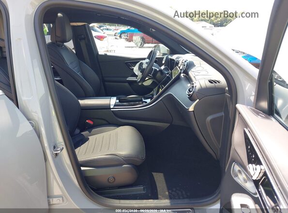 W1NKM4HB3SF274571 2025 MERCEDES-BENZ GLC 300 Gray წინა სალონის ხედი