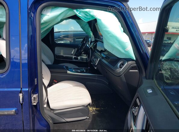 W1NWH5AB0SX051372 2025 MERCEDES-BENZ AMG G 63 Синий Вид салона спереди