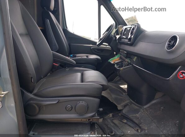W1W4EBVY0LP307133 2020 MERCEDES-BENZ SPRINTER Blue Front interior view