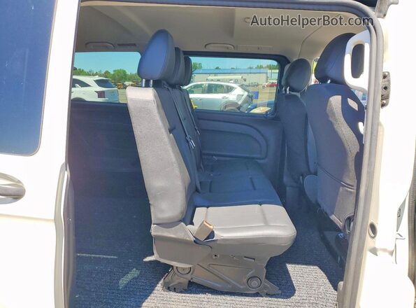 W1XV0FEY4M3864061 2021 MERCEDES-BENZ METRIS Желто-коричневый Вид задних сидений