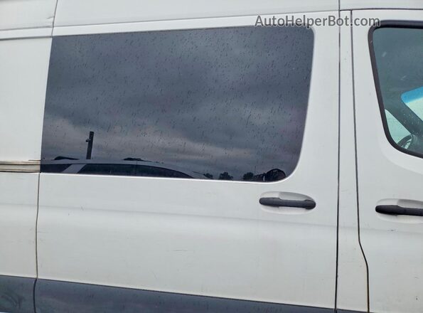 W1Y4DBHY2MT045467 2021 MERCEDES-BENZ SPRINTER White Вид задньої частини салону