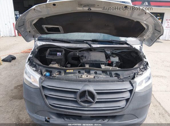 W1Y4EBVY2MT059404 2021 MERCEDES-BENZ SPRINTER Silver Вид ззаду