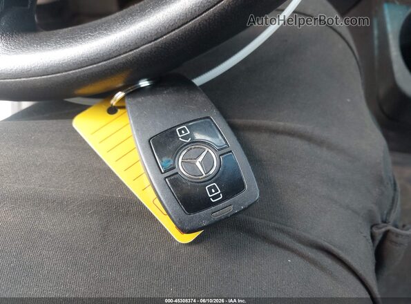 W1Y4KCHY2PT138439 2023 MERCEDES-BENZ SPRINTER White Vista del salpicadero