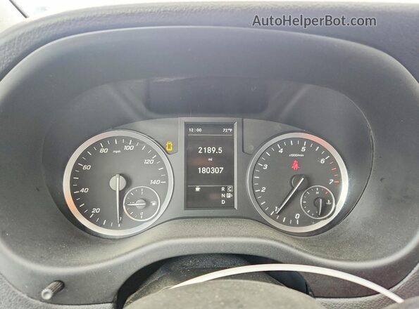 W1YV0BEY4L3749902 2020 MERCEDES-BENZ METRIS White Widok zestawu wskaźników