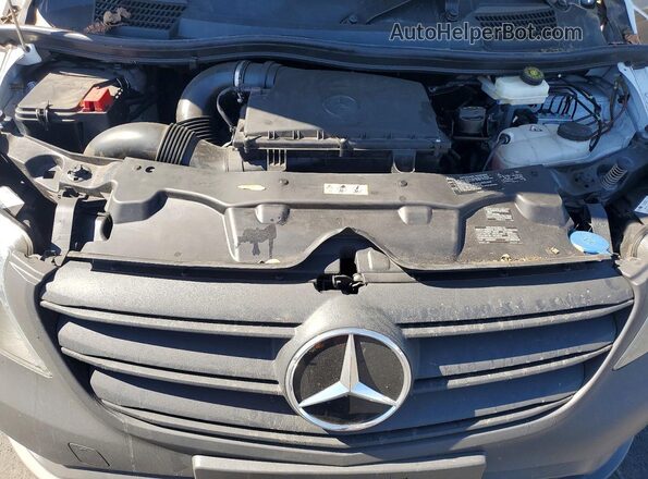 W1YV0CEY2P4324457 2023 MERCEDES-BENZ METRIS White Շարժիչի բաժամունքի տեսք