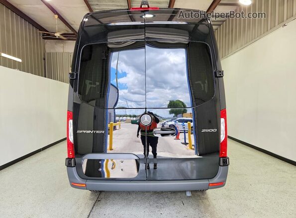 W1Z4KFHY2TT617063 2026 MERCEDES-BENZ SPRINTER Black 
