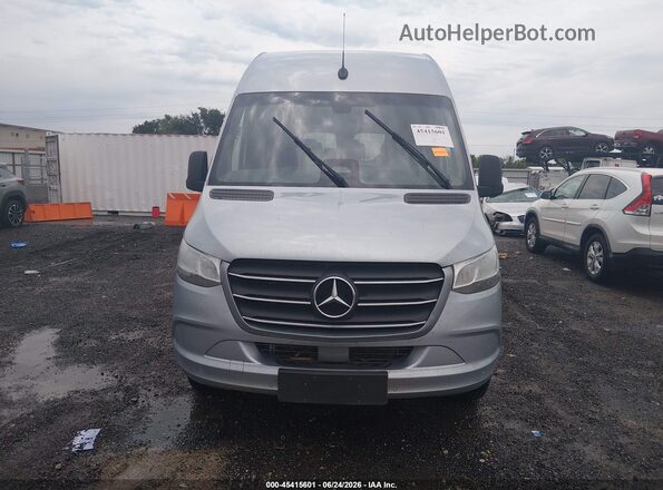 W1Z4NFHY4SP779906 2025 MERCEDES-BENZ SPRINTER Серебряный Вид щитка приборов