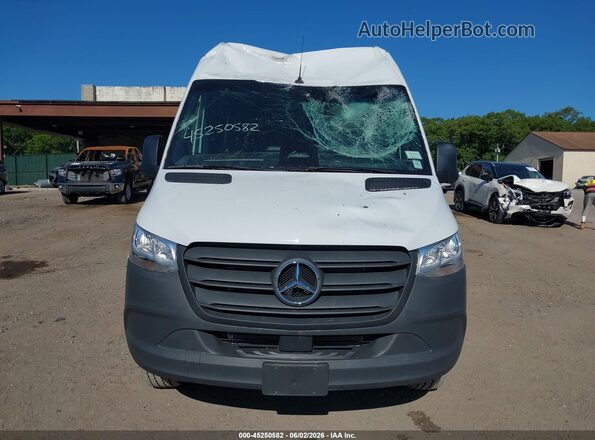 W1Z4NGHY3ST211451 2025 MERCEDES-BENZ SPRINTER White Вид спереду