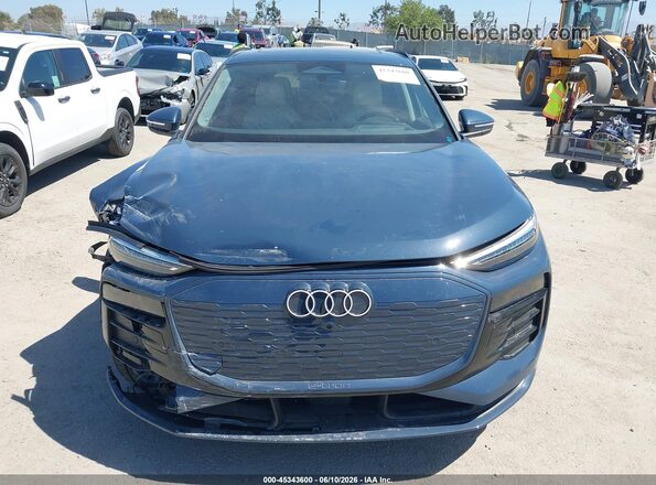 WA122BGFXSA030896 2025 AUDI Q6 E-TRON Blue Вид задньої частини салону