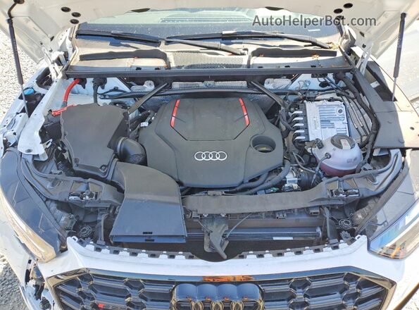 WA124AFY5R2115902 2024 AUDI SQ5 White Vista del compartimento del motor