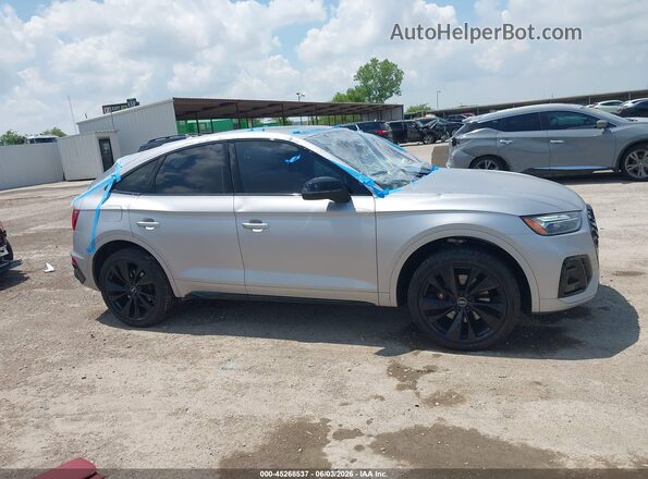 WA124AFY6R2043785 2024 AUDI SQ5 Gray Սարքավորումների վահանակի տեսք