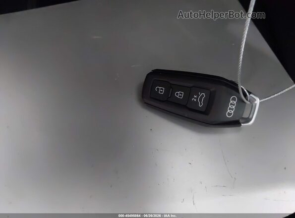 WA124BGF2SA044110 2025 AUDI Q6 E-TRON White Widok deski rozdzielczej