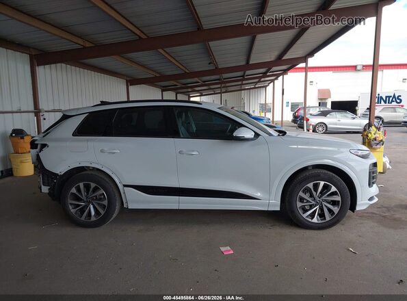 WA124BGF2SA044110 2025 AUDI Q6 E-TRON White Widok wnętrza 360 stopni
