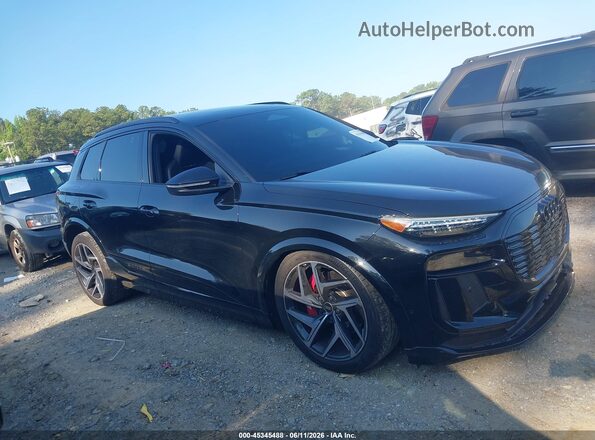 WA125BGF5SA024172 2025 AUDI SQ6 Black Widok wnętrza z tyłu