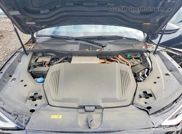 WA12AAGE3MB000947 2021 AUDI E-TRON Черный Вид подкапотного пространства