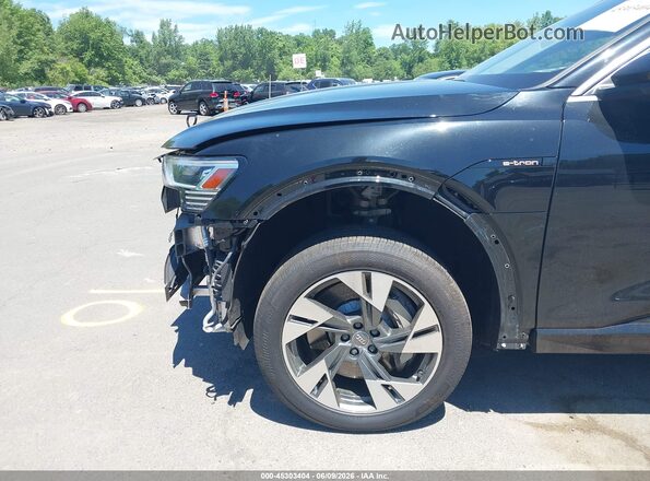 WA12AAGE8MB002130 2021 AUDI E-TRON Black Вид спереду