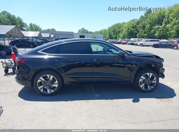 WA12AAGE8MB002130 2021 AUDI E-TRON Black Вид задньої частини салону