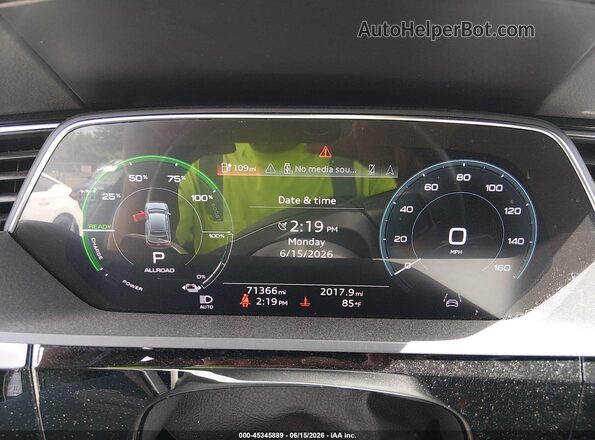 WA12AAGE8PB004576 2023 AUDI E-TRON Gray Vista de los asientos traseros