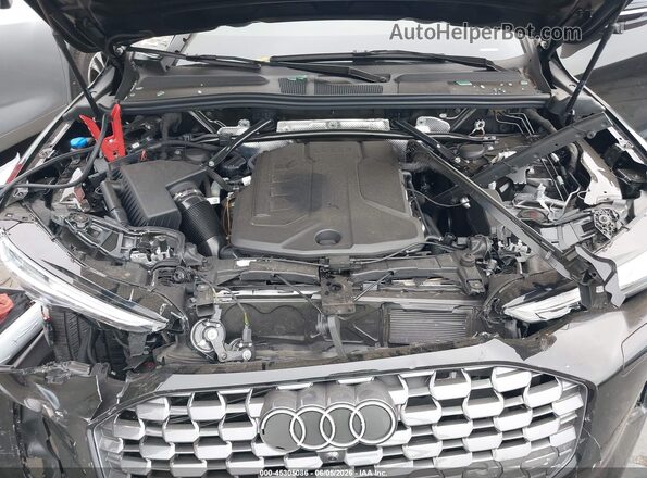 WA12AAGU1S2076803 2025 AUDI ALL Black Vista trasera