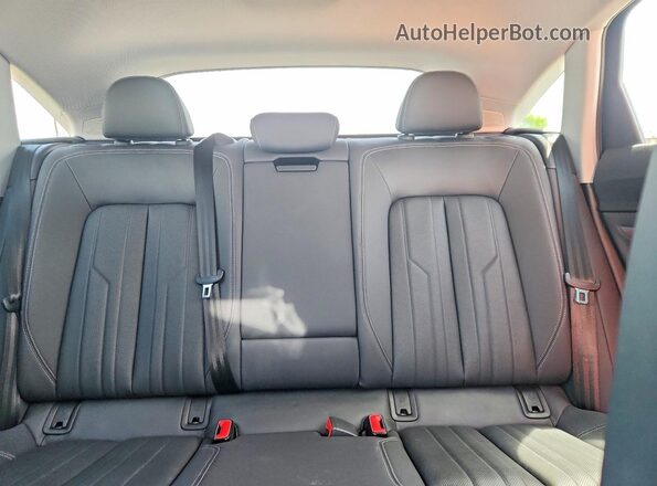 WA12ABGE9LB033052 2020 AUDI E-TRON Black Widok tylnych siedzeń