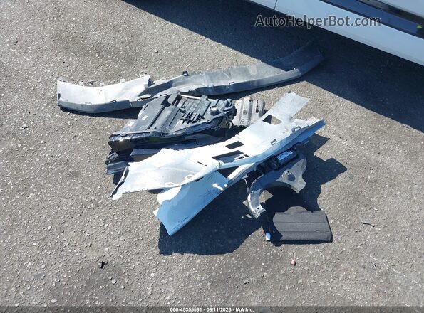 WA12UBFZ3SP044030 2025 AUDI Q4 E-TRON White Вид щитка приладів