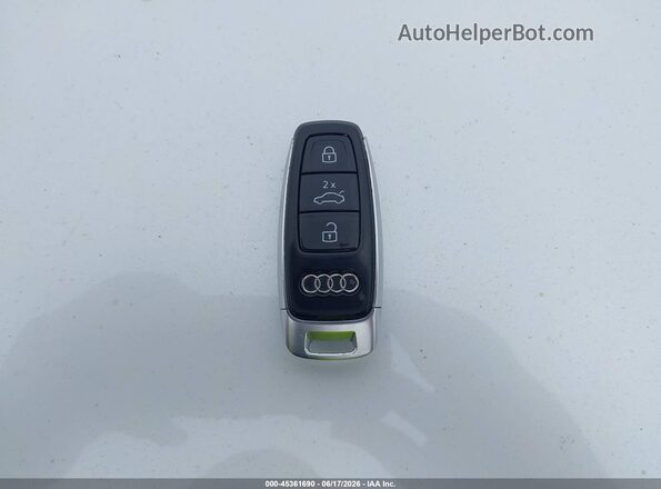 WA13AAGE4MB005837 2021 AUDI E-TRON Black Widok deski rozdzielczej