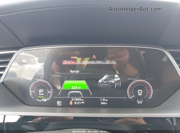 WA13AAGE4MB005837 2021 AUDI E-TRON Black Widok tylnych siedzeń