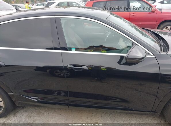 WA13AAGE4MB005837 2021 AUDI E-TRON Black Widok wnętrza 360 stopni