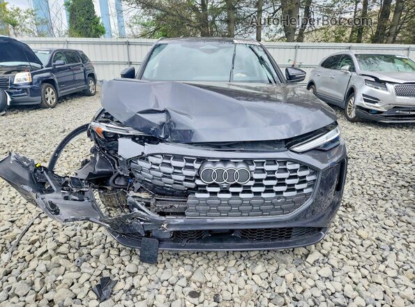 WA13AAGU5S2013563 2025 AUDI Q5 Gray Front view
