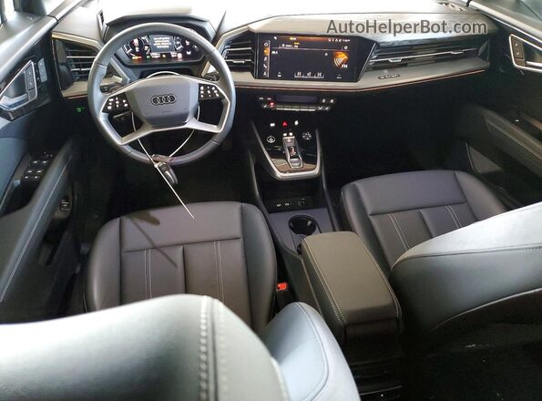 WA142BFZ0PP030334 2023 AUDI Q4 Black წინა პანელის ხედი