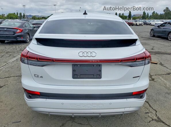 WA142BFZ2RP006474 2024 AUDI Q4 Белый 