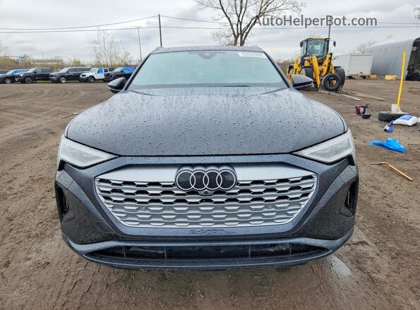 WA14ABGE4RB019884 2024 AUDI Q8 Black Դիմացի տեսք